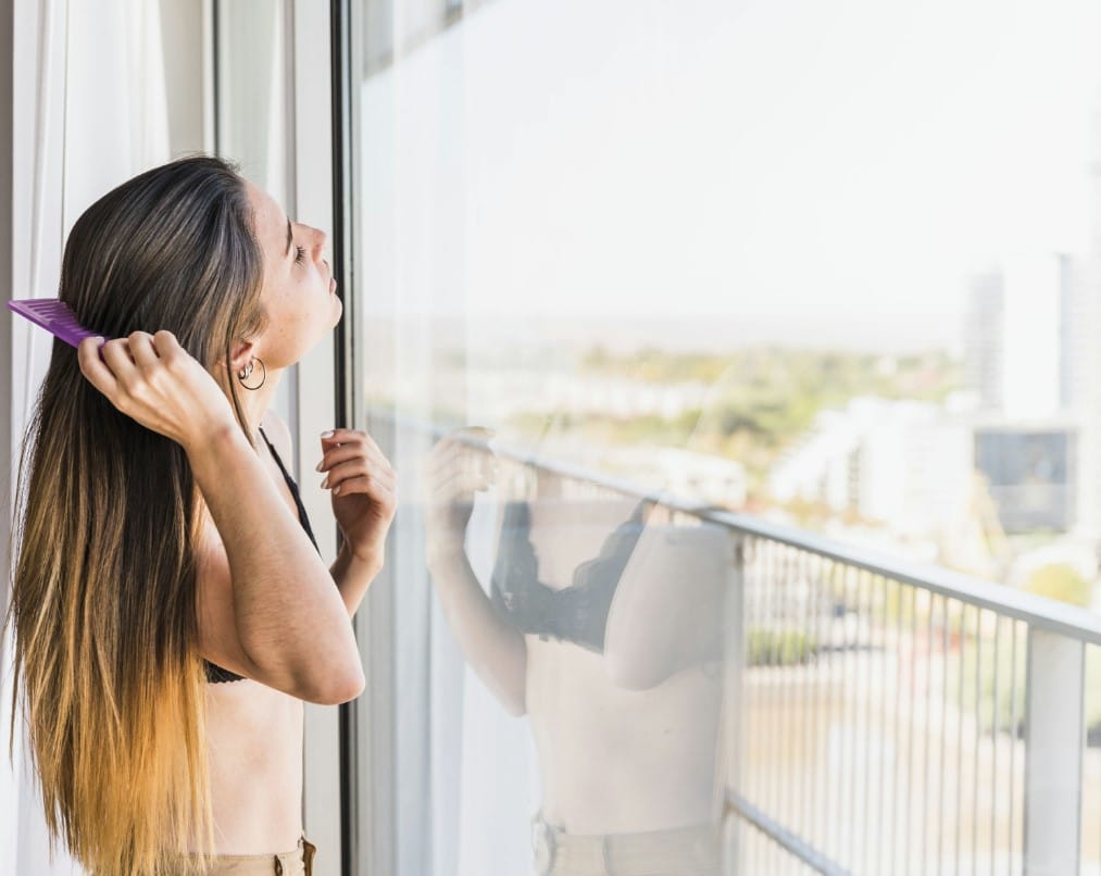 Benefits of Solar Gard True Vue 5 One-Way Reflective Window Film